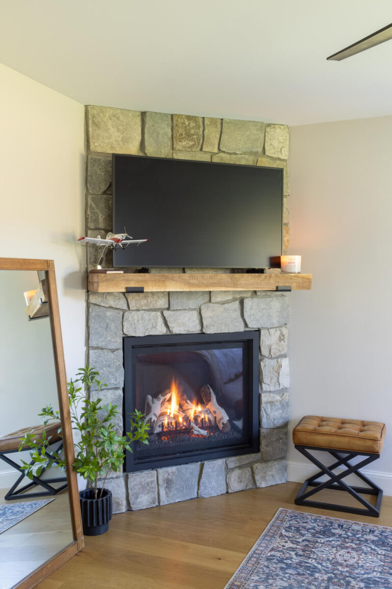 Fireplace Home 16